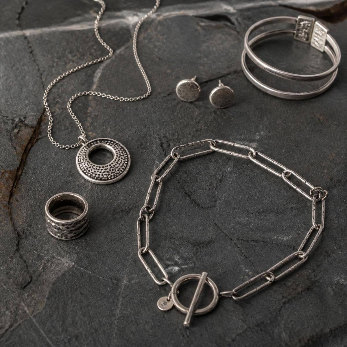 Silver Cuff Bangle — Silver 925